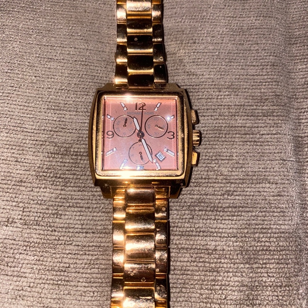 Michael kors watch